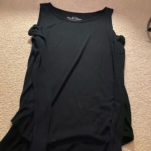 Black Sleeveless Top